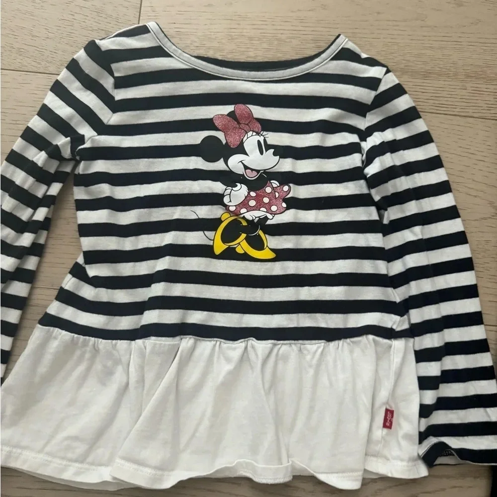Levi’s Mickey Mouse long sleeve shirt with matching stretch pants